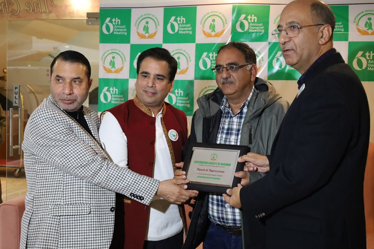 EAK cleanliness drive